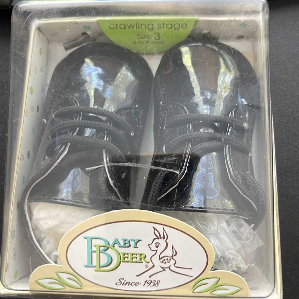 Black Patent baby deer crawling stage size 3 shoes